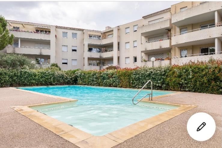 Superbe Appartement T3 Avec Piscine Montpellier Kültér fotó
